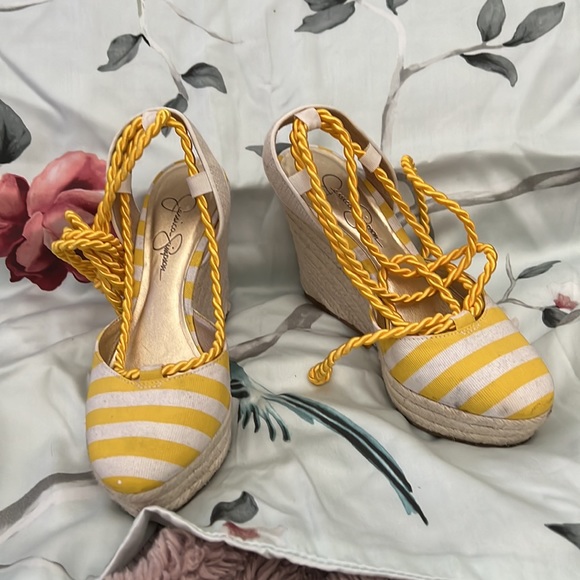 Jessica Simpson wedges - Picture 2 of 2